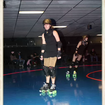 The Derby Girls - Nov. 14th Before videoing the bouts here are some photographs of the warm ups and tear down.